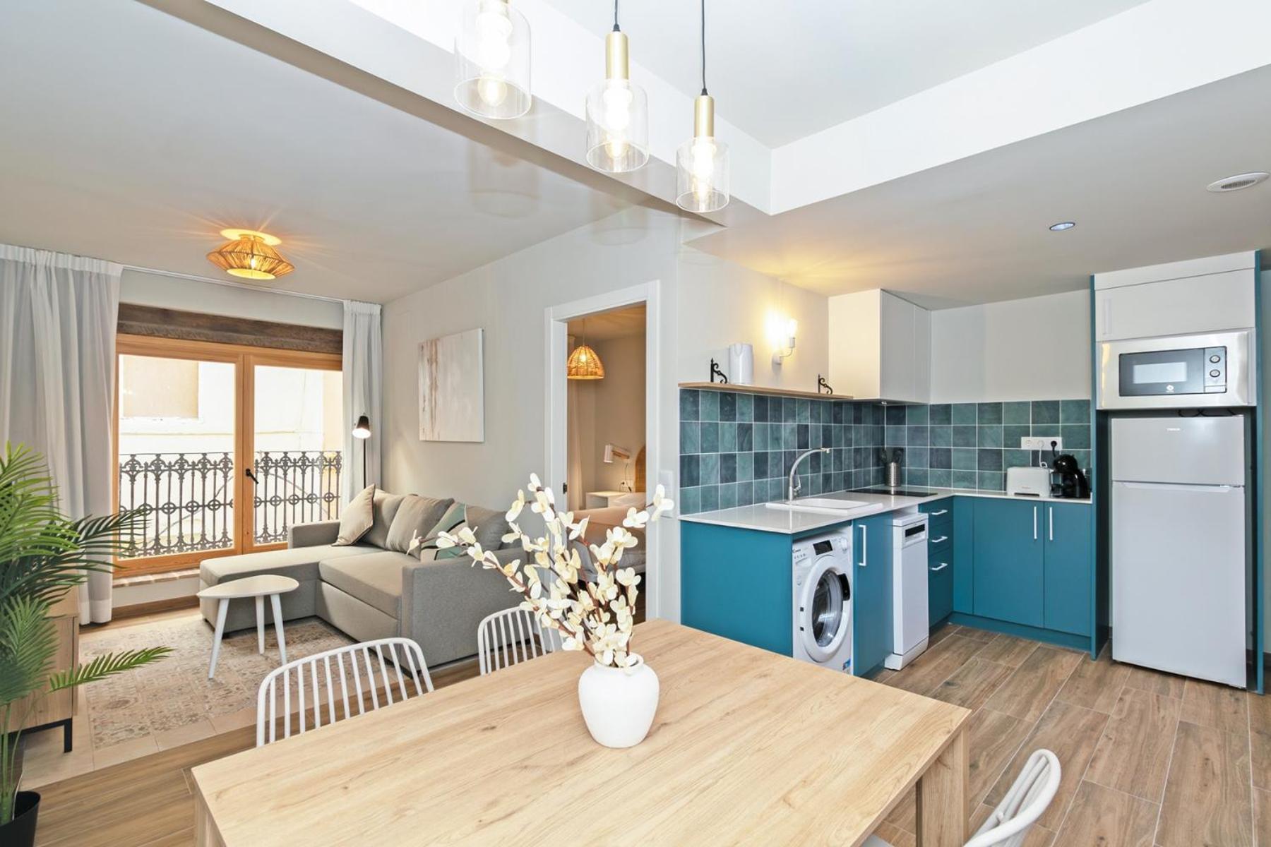 Maritime Apartamentos Puerto Валенсия Екстериор снимка