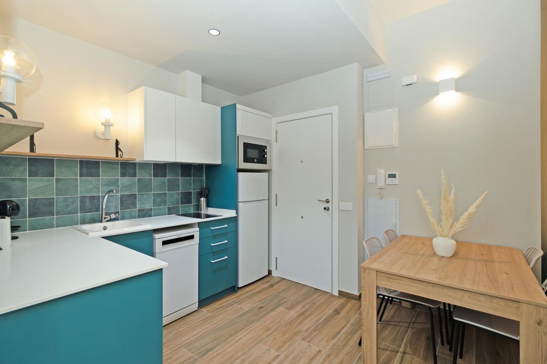 Maritime Apartamentos Puerto Валенсия Стая снимка
