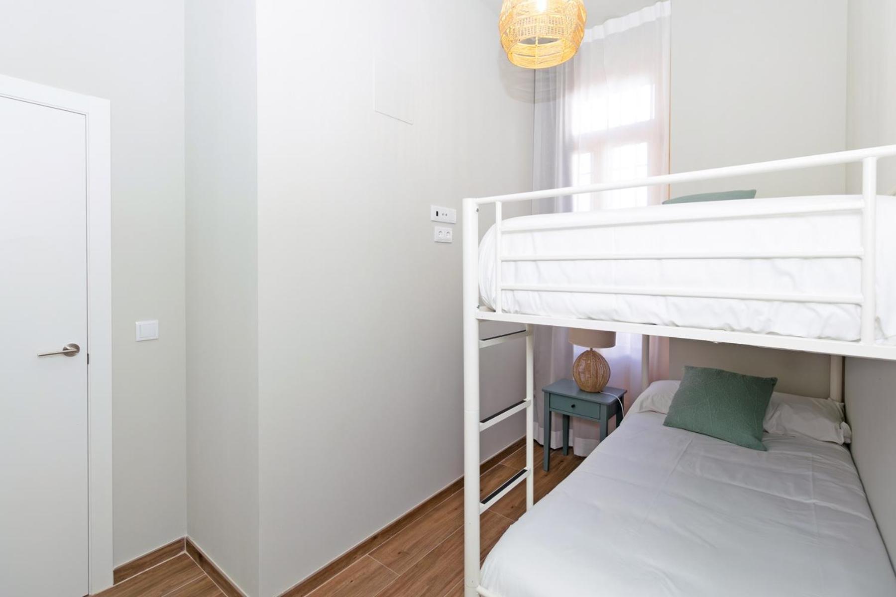 Maritime Apartamentos Puerto Валенсия Стая снимка