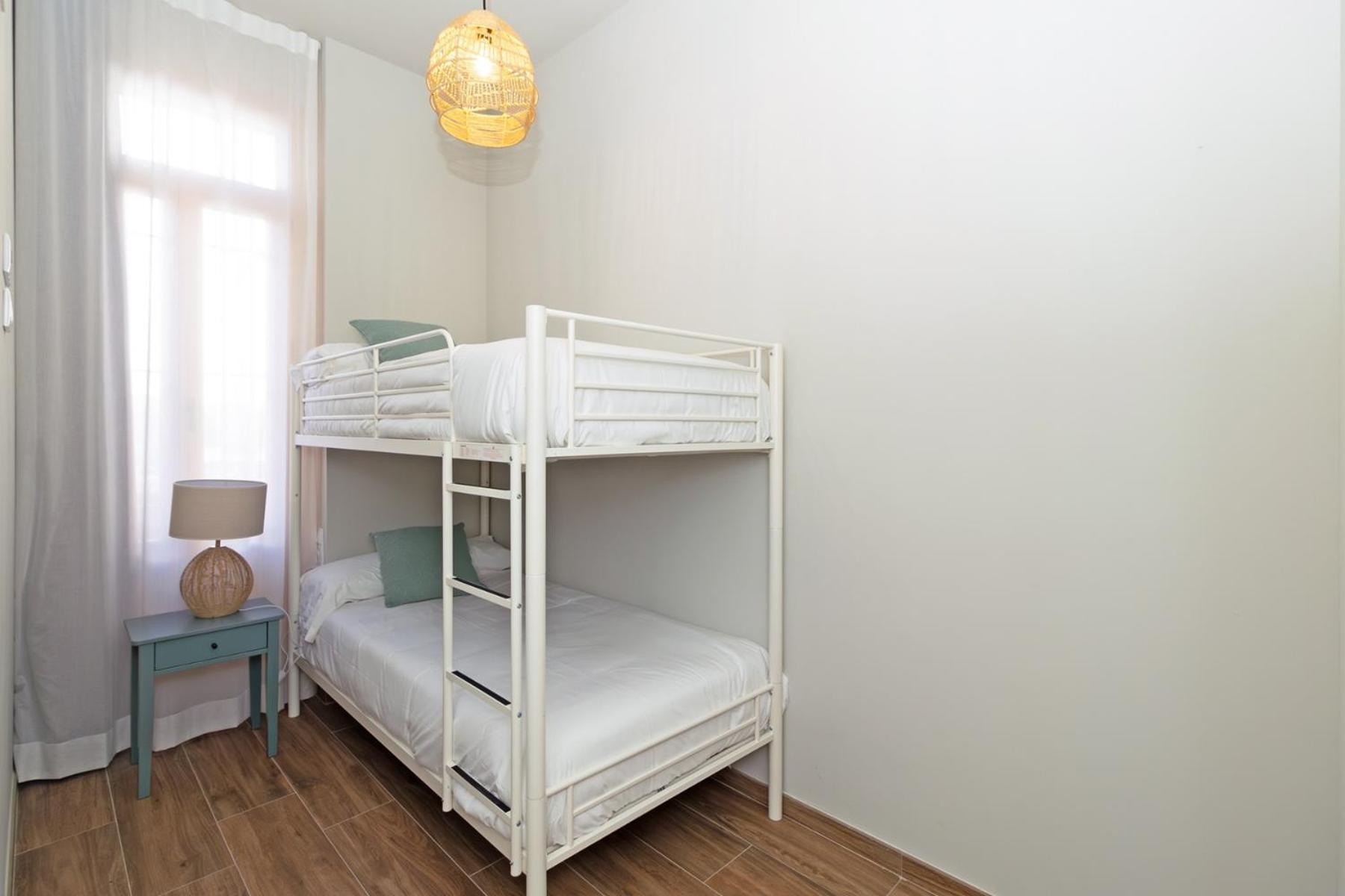 Maritime Apartamentos Puerto Валенсия Екстериор снимка